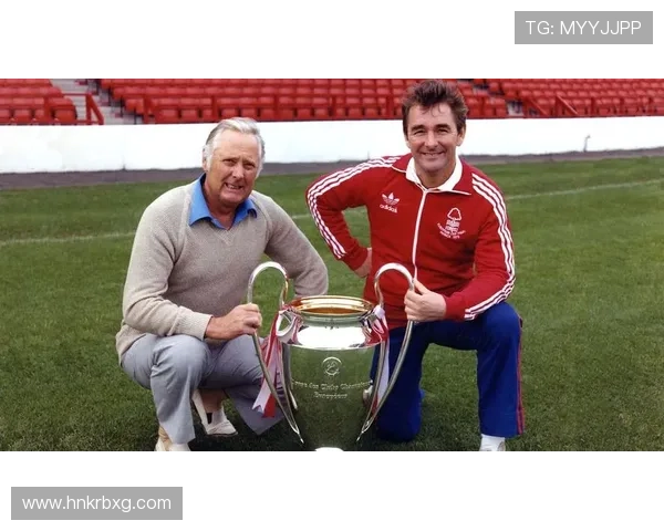 围绕诺丁汉森林俱乐部探寻百年荣耀与城市足球精神传承历史脉络之旅